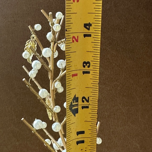 Home Decor Wire Tree with pearls and leaves - Picture 6 of 13